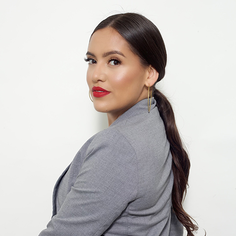 Headshot of Lizje Sarria