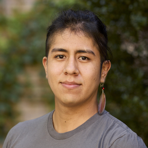 David Davila Zari Headshot Image Small
