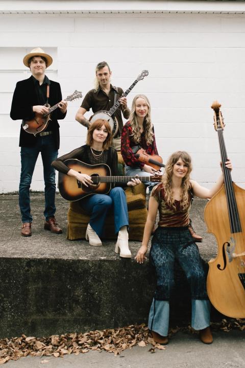 Molly Tuttle & Golden Highway